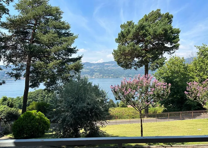 Bellavista-lake View - *